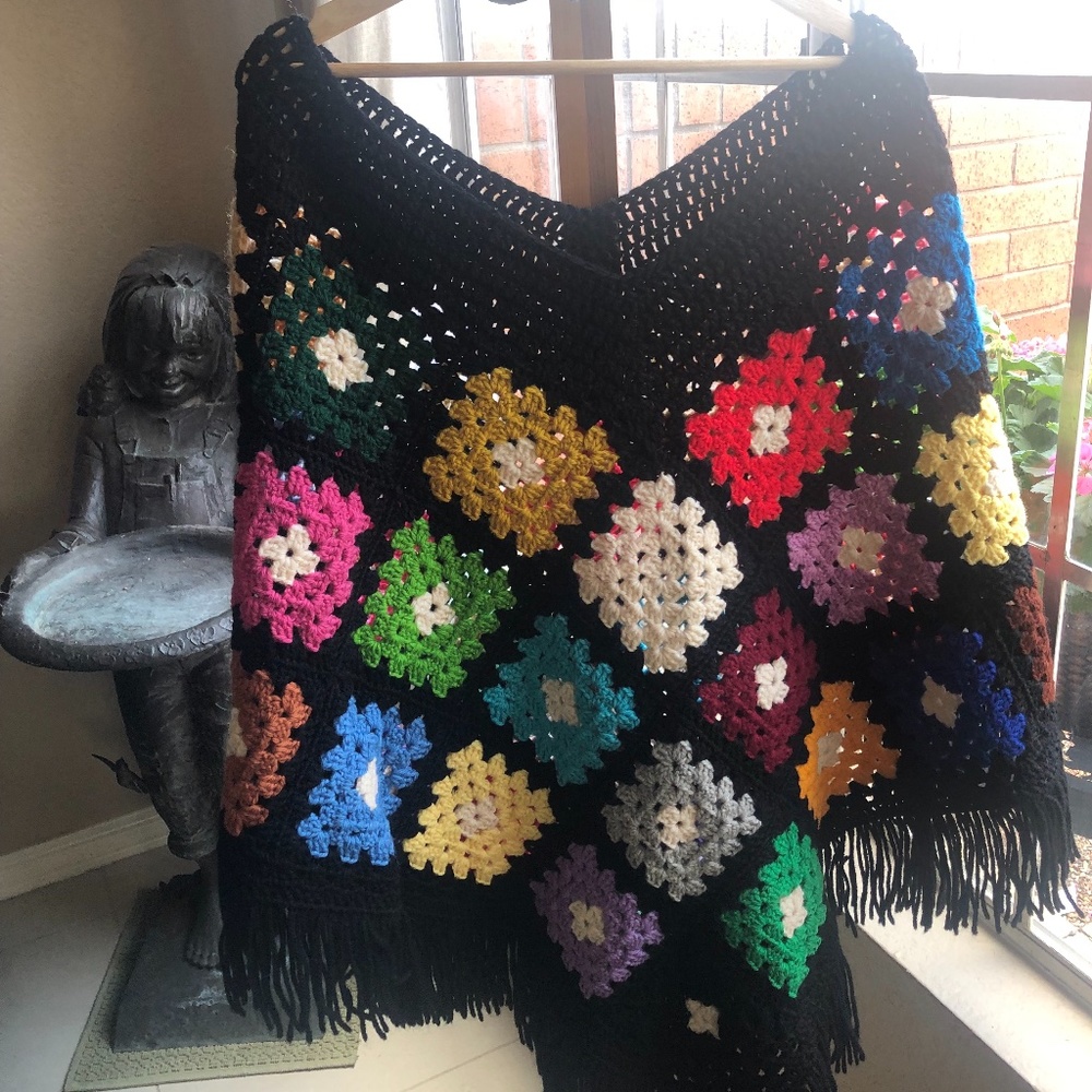Granny Square PONCHO